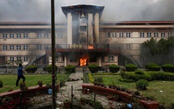 Demo Berdarah Nepal: Parlemen Dibubarkan, Pemilu 2026 Ditetapkan!