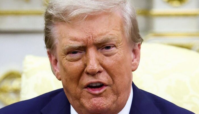 Trump Terkuak Bombardir Kapal Narkoba Venezuela, Tragedi 3 Nyawa