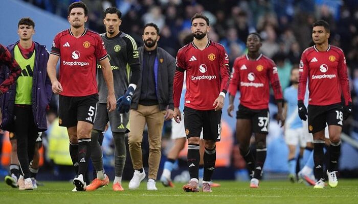 “Class of 92 Juga Tak Akan Selamat di MU yang Sekarang: Kebangkitan atau Kebangkrutan?”