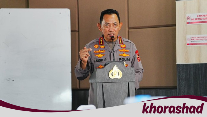 Kapolri Tegaskan Siap Ikuti Kebijakan soal Reformasi Kepolisian - Alternatif 2