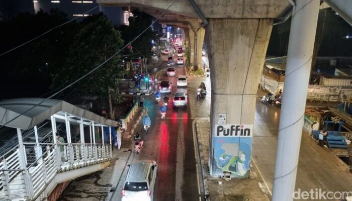 Hujan Deras di Jakarta, Jalan Ciledug Raya Tetap Lancar!