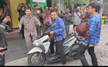 13 Murid SMA Lamongan Jadi Korban Keracunan Usai Santap MBG