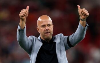 **Arne Slot Ciptakan Sejarah di Hari Ultah, Liverpool Kandas Atletico 3-2 di Liga Champions**