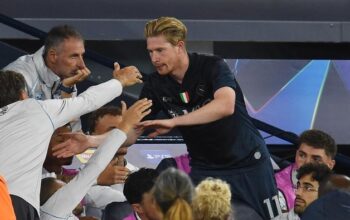 Hojlund: De Bruyne Dikorbankan Conte, Tapi Dia Sih Maunya Main…