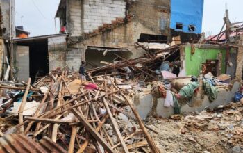 “Misteri Ledakan Pamulang Terbongkar, 20 Keluarga Kehilangan Rumah!”