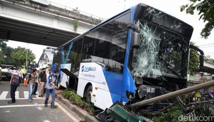 3 Kecelakaan TransJ dalam Sebulan: Pemprov DKI Terungkap Human Error sebagai Penyebab