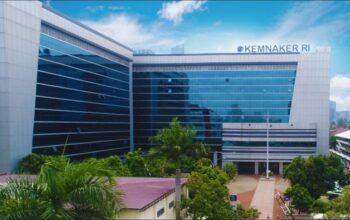**Kemnaker Revolusi Perizinan TKA, Perkuat Iklim Investasi dengan Layanan yang Lebih Transparan**