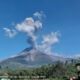 Gunung Lewotobi Laki-laki Membuat Heboh dengan Abu Vulkanik 2,5 Km!
