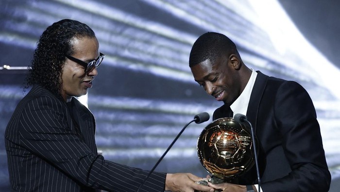 Ronaldinho dan Momen Mengejutkan Dembele Menang Ballon d'Or 2025