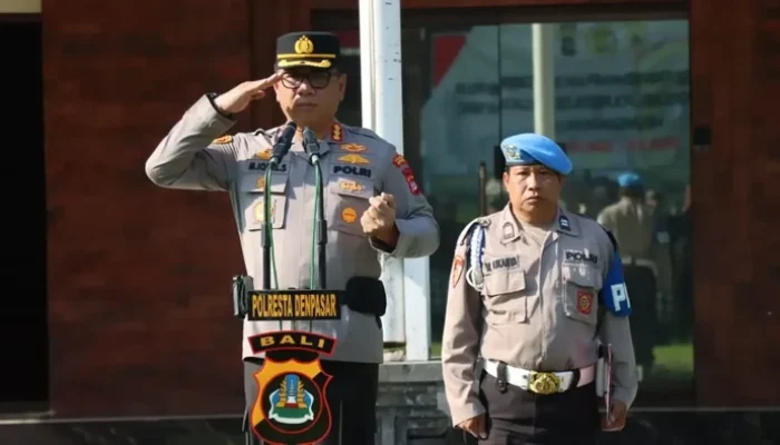 Sinergi Polisi dan Pecalang Apel Bersama untuk Perkuat Kondusivitas Denpasar – Update 2