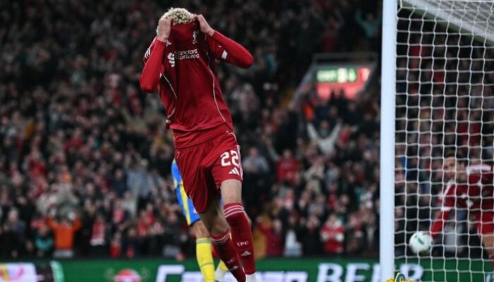 Hugo Ekitike Minta Maaf, Ngaku Larut dalam Emosi sampai Buka Jersey – Update 1