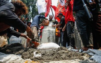 Petani Turun ke Jalan: Dari Pameran hingga Cor Badan, Menantang Pemerintah