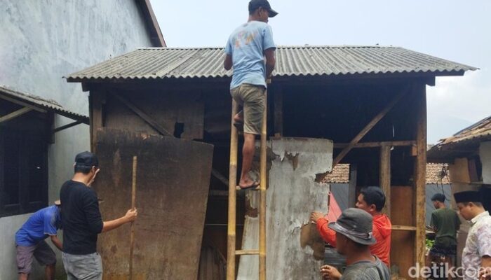 **Anggota DPRD Pandeglang, Bersama Warga, Wujudkan Rumah Layak Huni untuk Ruminah**