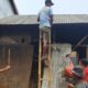 **Anggota DPRD Pandeglang, Bersama Warga, Wujudkan Rumah Layak Huni untuk Ruminah**