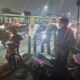 Kelelahan, Pemotor Ini Pilih Menepi untuk Istirahat gegara Jalan Gatsu Macet – Update 1