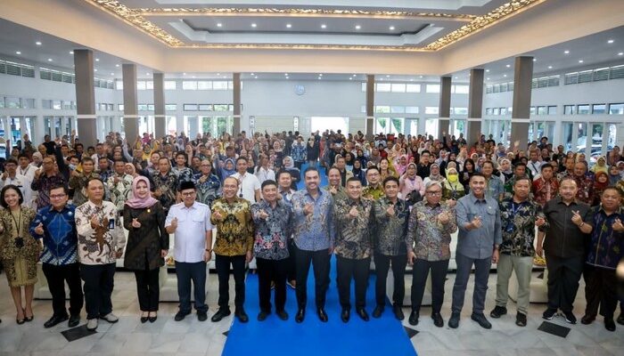 Lewat LokaModal, Menteri Maman Ajak UMKM Disiplin Atur Keuangan – Update 2