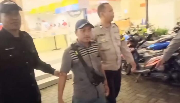 [Pengamen di Bogor Diamankan Polisi Usai Amuk di Bus Wisata]