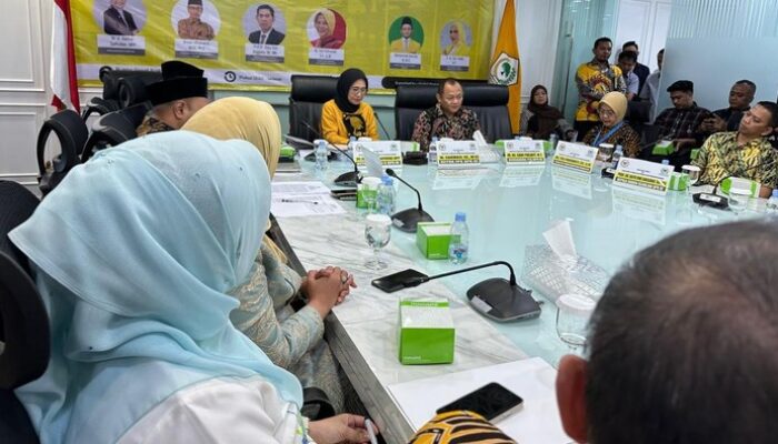 Fraksi Golkar DPR Ancam Goyang UU Sisdiknas, Apa yang Sebenarnya Terjadi?