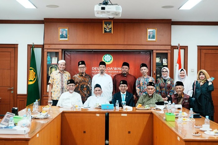 [silakan jawab di sini]