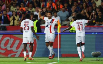 **PSG Menang dramatis atas Barcelona: Kebiasaan yang Tak Meyakinkan tapi Malah Menang!**