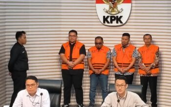 KPK Tahan 4 Tersangka Suap Dana Hibah Jatim, Skandal APBD 2019-2022 Terkuak!