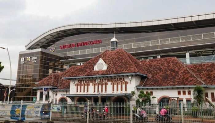 “Dukung HUT TNI di Monas, KA Berikan Fasilitas Khusus di Jatinegara”