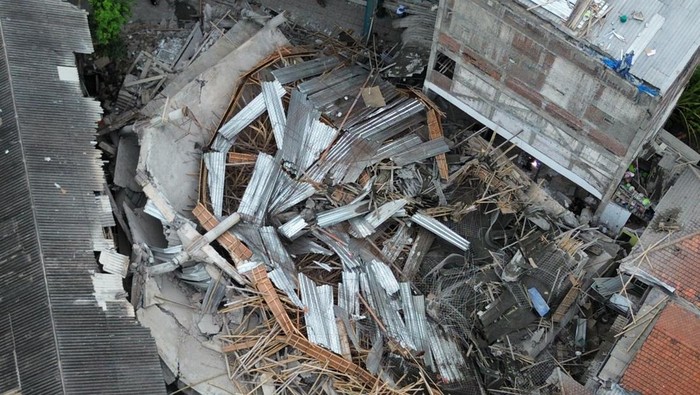Tragedi Menyayat Hati: 10 Tewas, 103 Selamat di Ponpes Al Khoziny