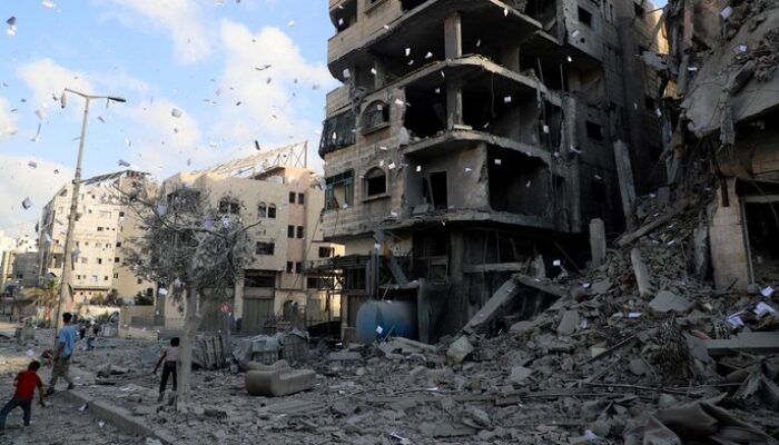 Hamas Siap Bahas Rencana Damai Trump di Gaza-Bebaskan Sandera Israel: Jalan Damai atau Rel Polaritas?