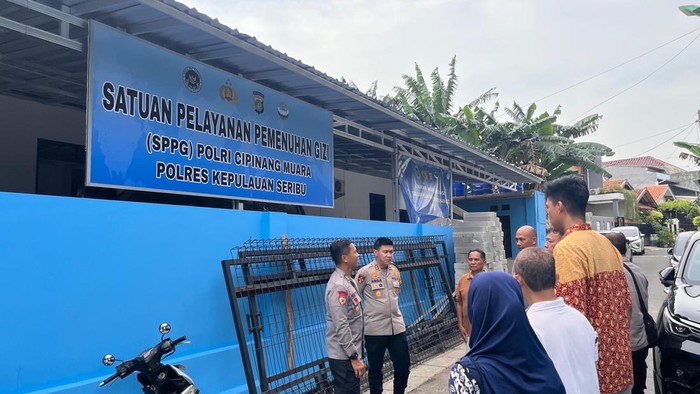 Dari Cipinang ke Anak, Kapolres Kepulauan Seribu Cek SPPG, Jamin Gizi yang Berkualitas!