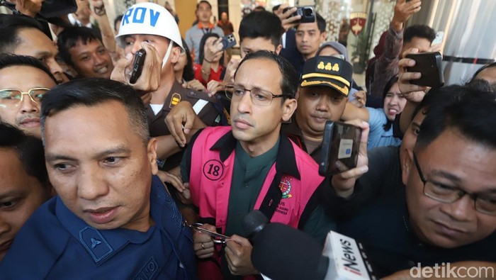 Audit BPKP Terungkap, Proyek Laptop Era Nadiem Diduga Merugikan Negara, Kejagung Investigasi!