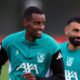 Mo Salah Dituding Risih dengan Kehadiran Isak di Liverpool: Krisis Kimia di skuad Merah?
