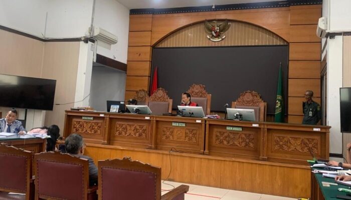 “Ahli Kubu Nadiem: Kerugian Keuangan Negara tak Selalu Korupsi, Ini Penjelasannya!”