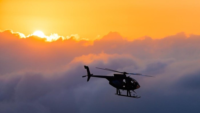 Tragedi Helikopter Medis di California: 3 Orang dalam Keadaan Kritis Setelah Jatuh di Tengah Jalan