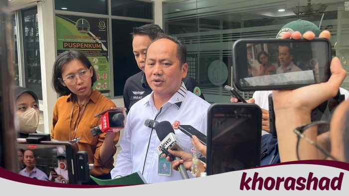 Kejagung Satahkan Alasan Cabut Paspor Riza Chalid dan Jurist Tan