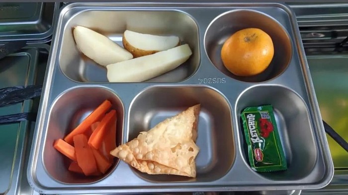 Heboh Kabar Menohok Menu MBG Pangsit dan Kentang Rebus di SDN Depok