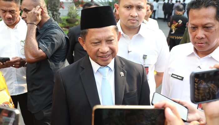 Prabowo Lantik Wamendagri III, Mendagri: Perkuat Kinerja Kemendagri – Update 2