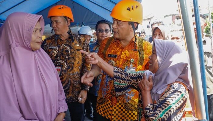 “Ahmad Luthfi Berikan Rp 1 M, Sebuah Langkah Nyata untuk Pasar Wonogiri”