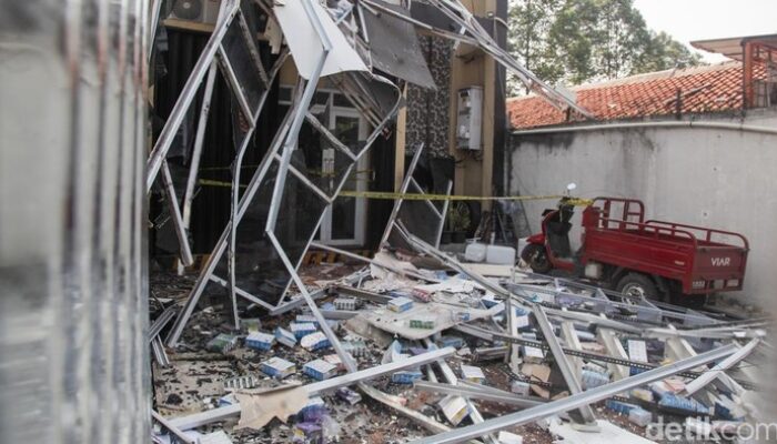 Polisi Masih Dalami Sumber Ledakan Gedung Farmasi Tangsel, Tanda-tanda Apa yang Terlewat?