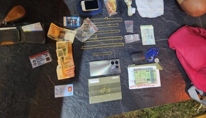 Heboh! Polisi Tangkap Maling Brankas Berisi Uang Dolar dan Perhiasan di Bogor