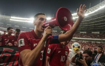 Emosi Wasit dan Rekannya, Jay Idzes Ungkap Dibalik Aksi Kontroversial