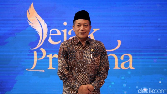 **Satgas Koperasi, Langkah Menkop Hadapi Krisis Koperasi dan Ketertinggalan dari Korporasi**