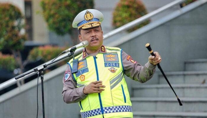 “Seragam Polantas: Simbol atau Lebih? Kakorlantas Polri ungkap Kebenarannya”