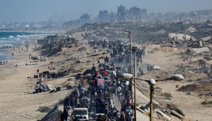 “Gaza Berbuka Syukur: Ribuan Warga Palestina Bersorak Sambut Bebasnya Tahanan dari Israel”