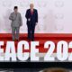 Gaya Foto Jempol ‘Bapak-bapak’ Ala Trump dan Prabowo di KTT Perdamaian Gaza – Update 1