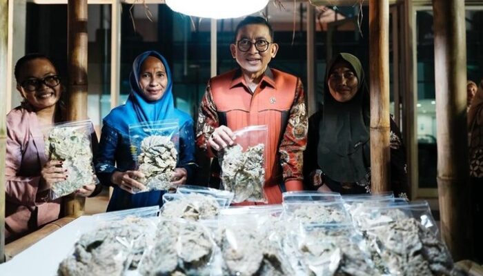 Kemenbud Gelar Kenduri Budaya Pangan Lokal, Dukung Kedaulatan Pangan RI dengan Tema ‘Budaya Melepaskan Kebudayaan, Meningkatkan Kedaulatan’ ;