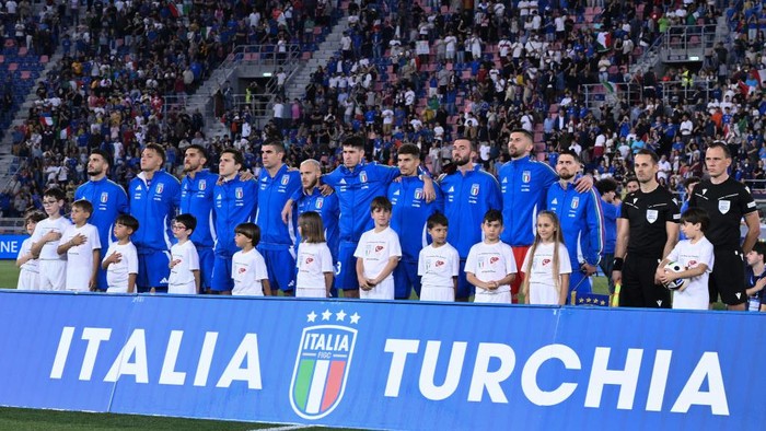 [Italia Vs Israel: Azzurri Dalam Tekanan, Pertandingan yang Menentukan!]