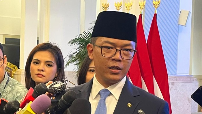 Prabowo Batal Kunjungan ke Israel, Menlu Klarifikasi Bocornya Agenda!
