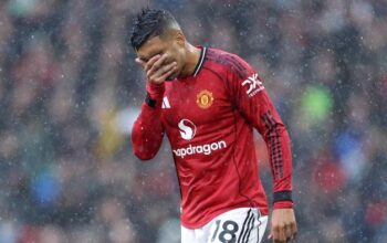 **Casemiro Bisa Bertahan di MU, Asal Pemotongan Gaji Terjadi!**