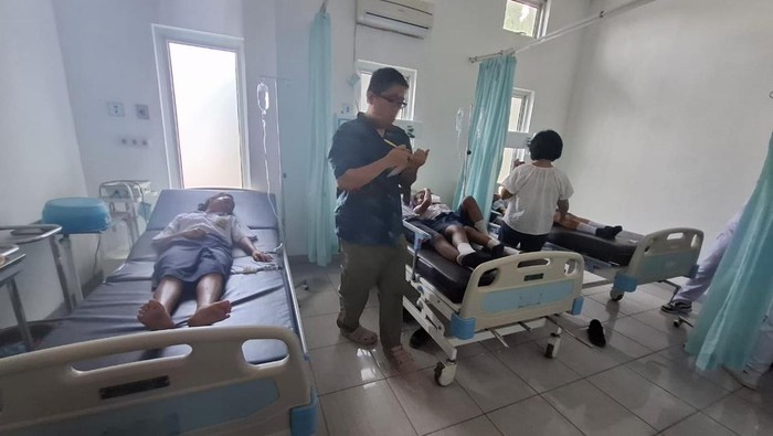 Puluhan Siswa SMP di Toba Terkena MBG, Sampel Makanan Berlendir Memicu Ketakutan