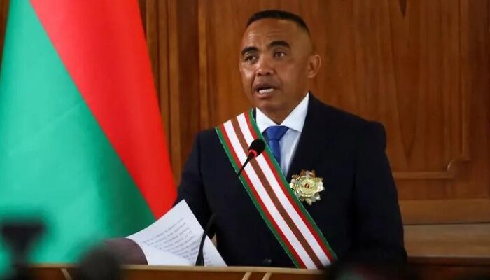 “Kolonel Militer: Dari Tahanan ke Kursi Presiden Madagaskar”